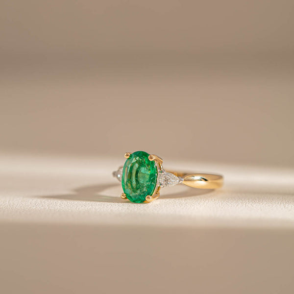 18ct Yellow Gold 1.69ct Emerald & Diamond Ring - Walker & Hall