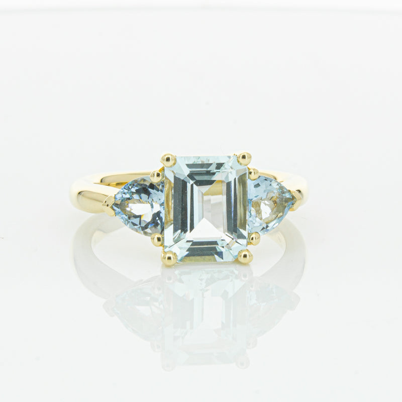 18ct Yellow Gold Aquamarine Malibu Ring-Ring-Walker & Hall