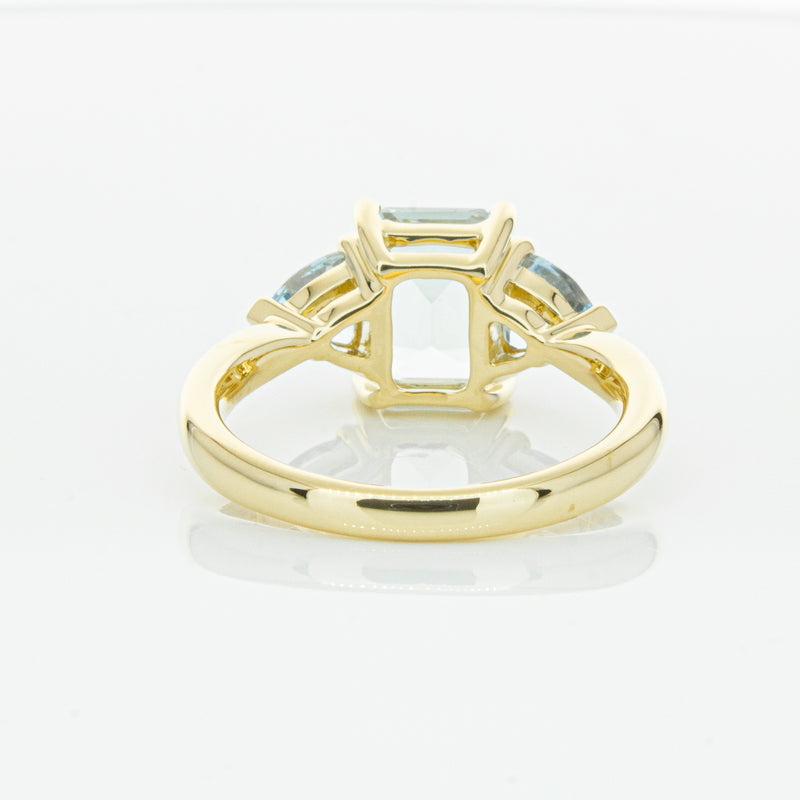 18ct Yellow Gold Aquamarine Malibu Ring-Ring-Walker & Hall