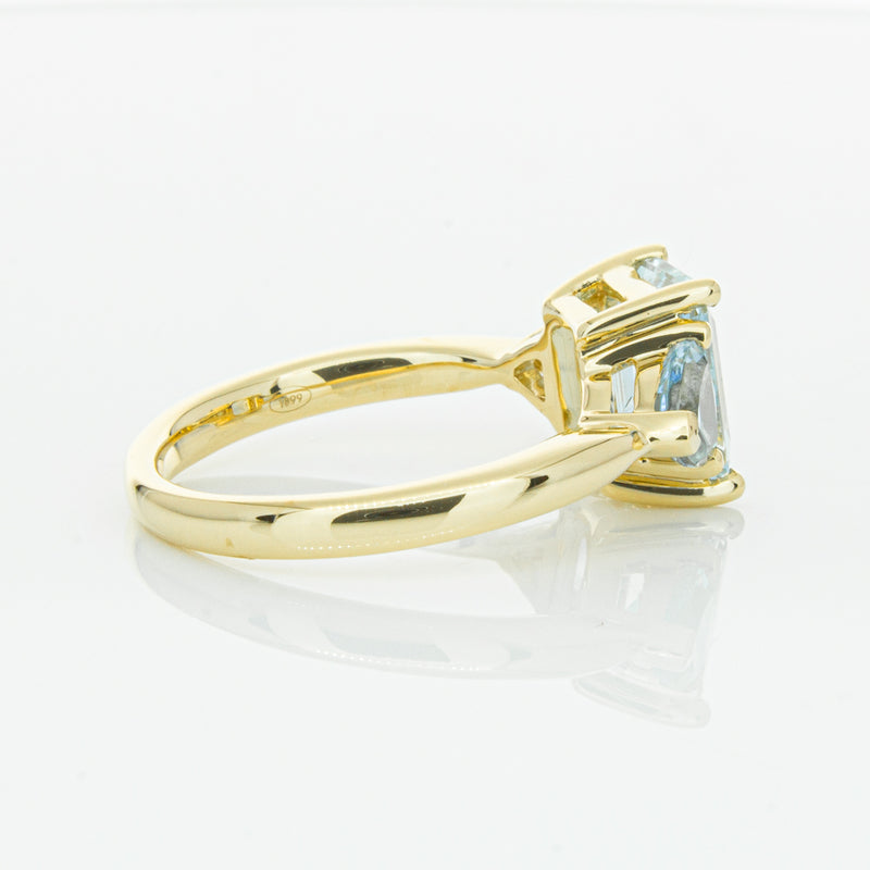 18ct Yellow Gold Aquamarine Malibu Ring-Ring-Walker & Hall
