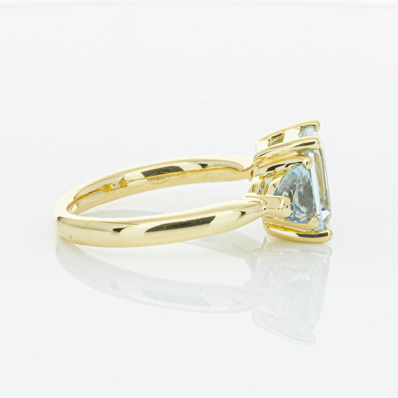 18ct Yellow Gold Aquamarine Malibu Ring-Ring-Walker & Hall