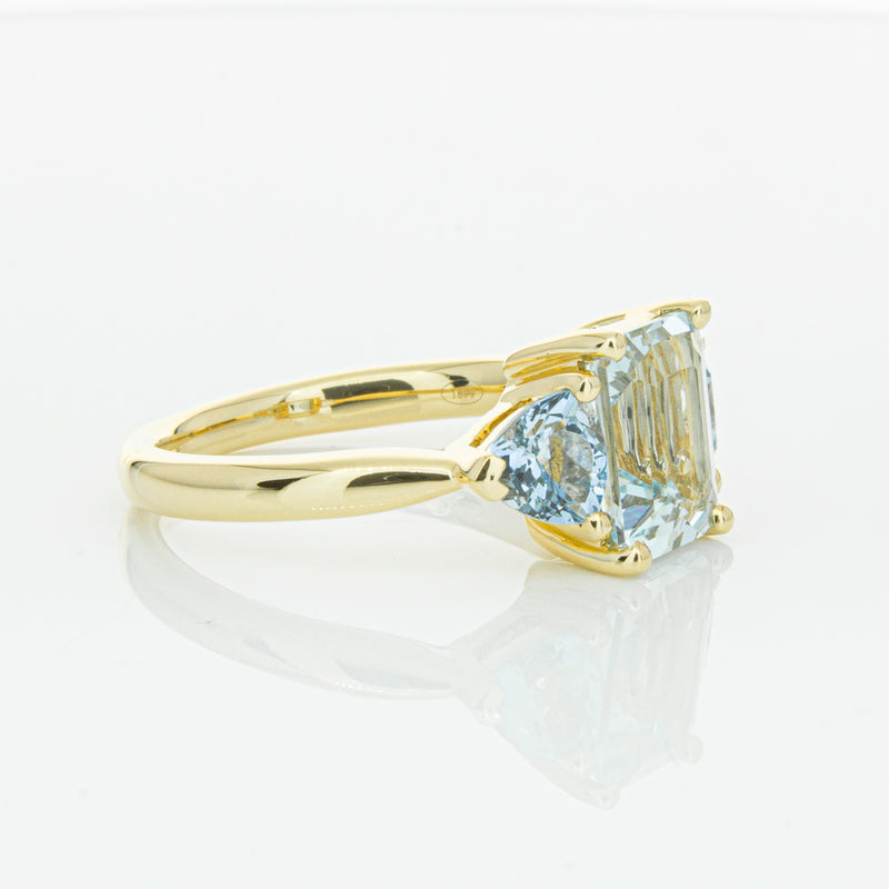 18ct Yellow Gold Aquamarine Malibu Ring-Ring-Walker & Hall