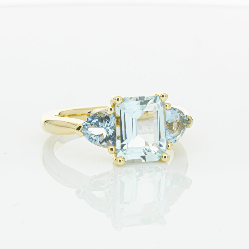 18ct Yellow Gold Aquamarine Malibu Ring-Ring-Walker & Hall