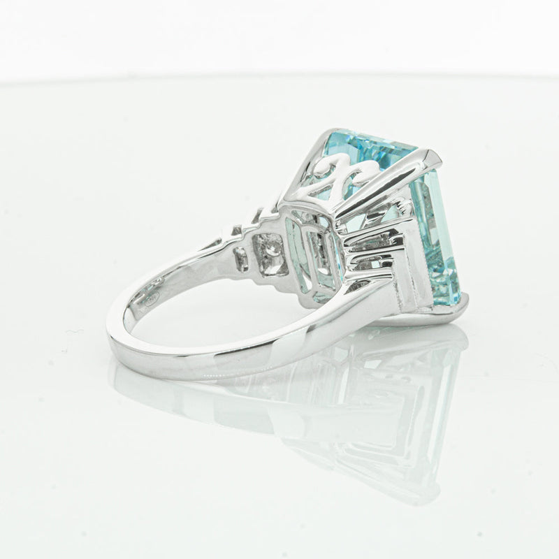 18ct White Gold Aquamarine & Diamond Maya Ring-Ring-Walker & Hall