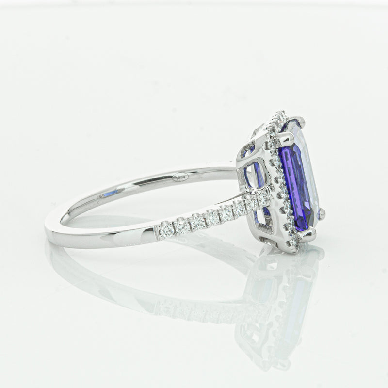 18ct White Gold Tanzanite & Diamond Ring-Ring-Walker & Hall