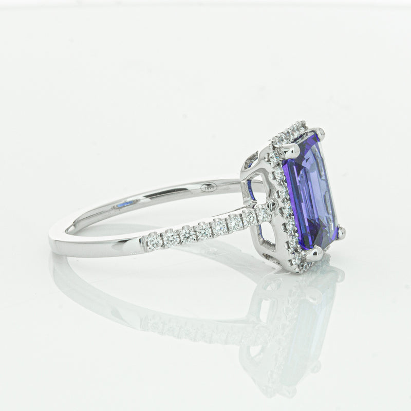 18ct White Gold Tanzanite & Diamond Ring-Ring-Walker & Hall