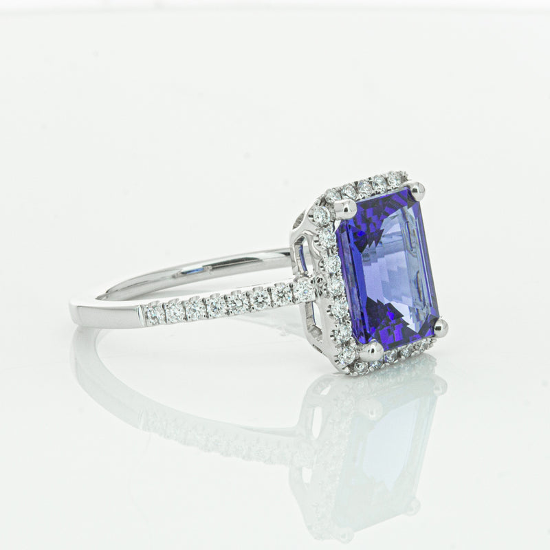 18ct White Gold Tanzanite & Diamond Ring-Ring-Walker & Hall