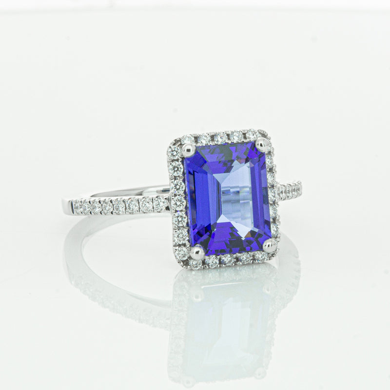 18ct White Gold Tanzanite & Diamond Ring-Ring-Walker & Hall