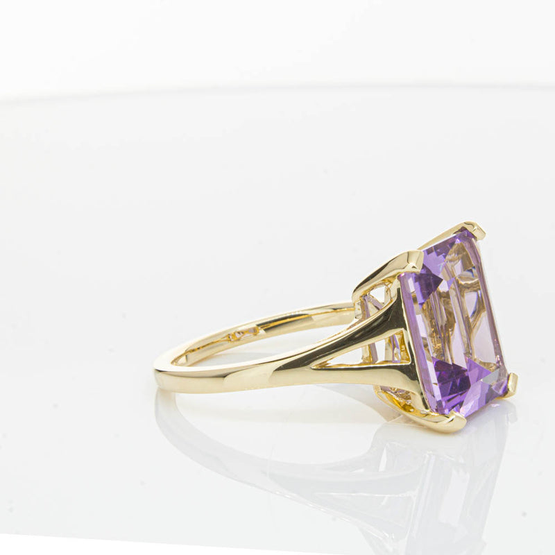 14ct Yellow Gold Amethyst Juliet Ring-Ring-Walker & Hall