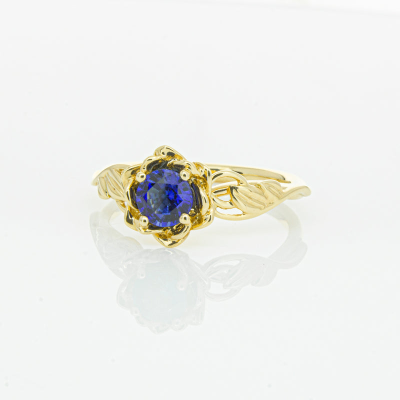 18ct Yellow Gold Sapphire Ring-Ring-Walker & Hall