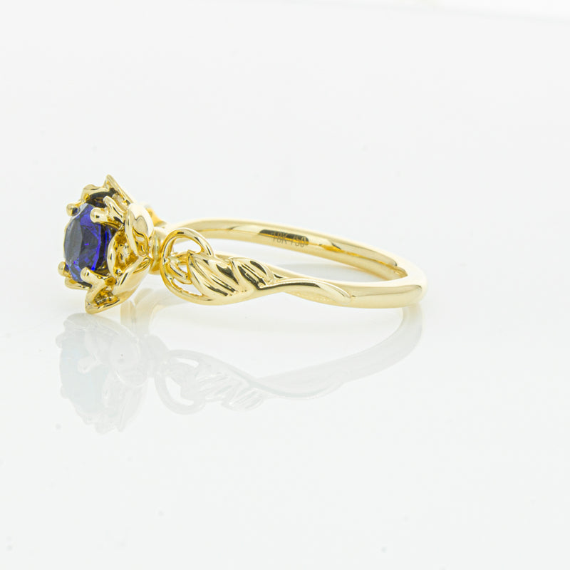 18ct Yellow Gold Sapphire Ring-Ring-Walker & Hall
