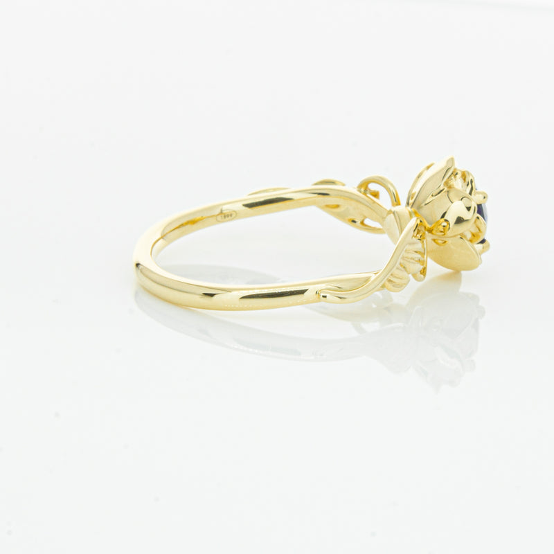 18ct Yellow Gold Sapphire Ring-Ring-Walker & Hall