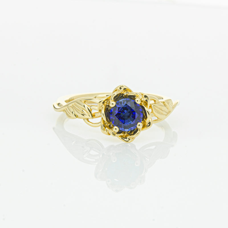 18ct Yellow Gold Sapphire Ring-Ring-Walker & Hall