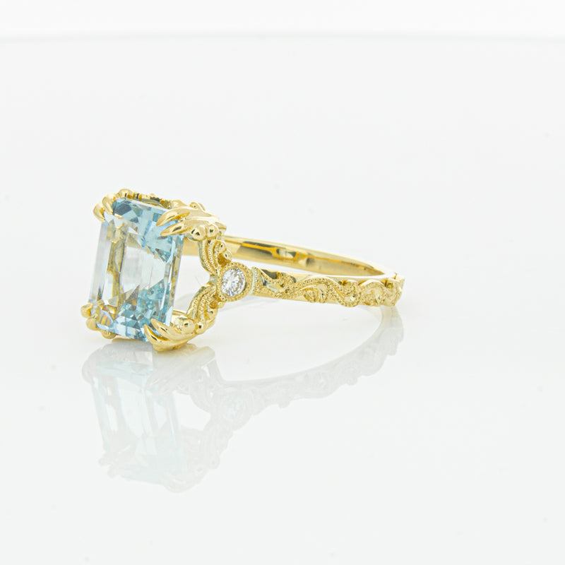 18ct Yellow Gold Aquamarine & Diamond Romanov Ring-Ring-Walker & Hall