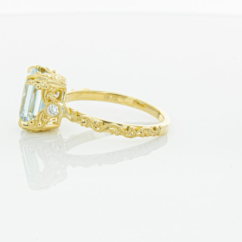 18ct Yellow Gold Aquamarine & Diamond Romanov Ring-Ring-Walker & Hall