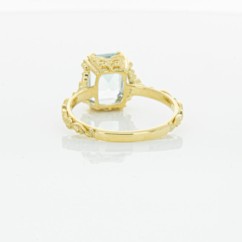 18ct Yellow Gold Aquamarine & Diamond Romanov Ring-Ring-Walker & Hall