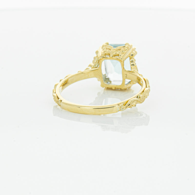 18ct Yellow Gold Aquamarine & Diamond Romanov Ring-Ring-Walker & Hall