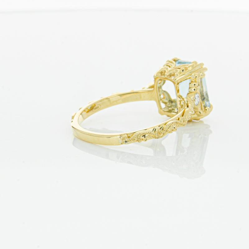 18ct Yellow Gold Aquamarine & Diamond Romanov Ring-Ring-Walker & Hall