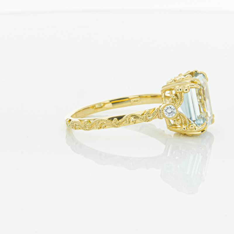 18ct Yellow Gold Aquamarine & Diamond Romanov Ring-Ring-Walker & Hall
