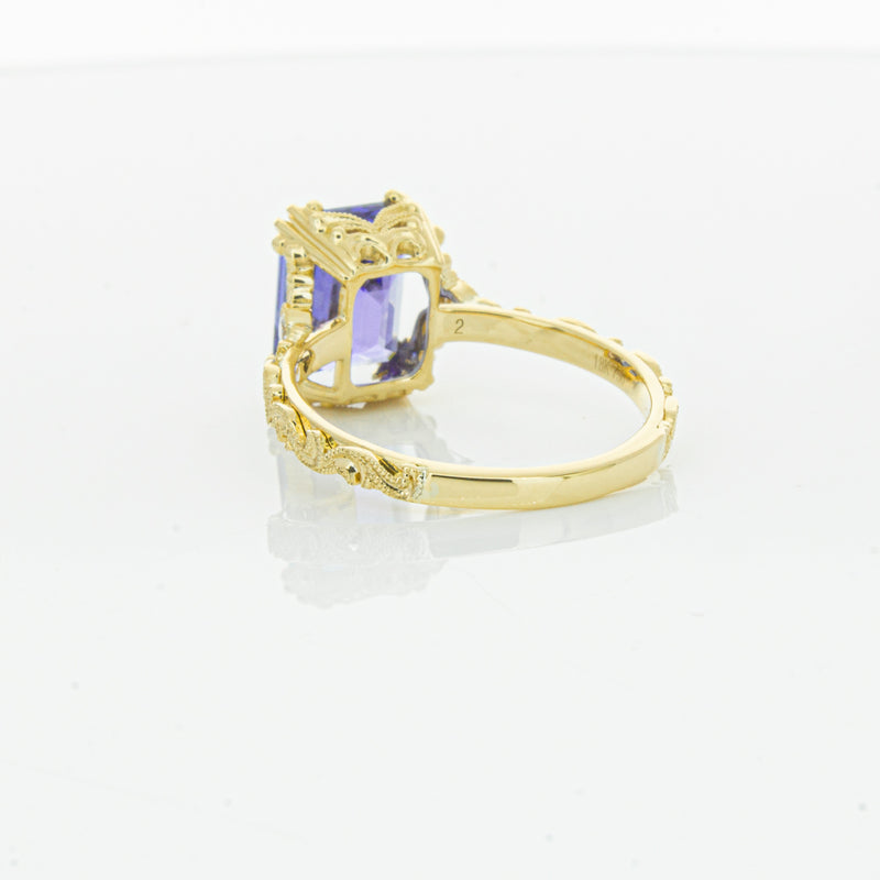 18ct Yellow Gold Tanzanite & Diamond Romanov Ring-Ring-Walker & Hall