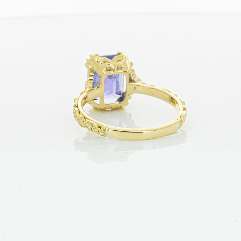 18ct Yellow Gold Tanzanite & Diamond Romanov Ring-Ring-Walker & Hall