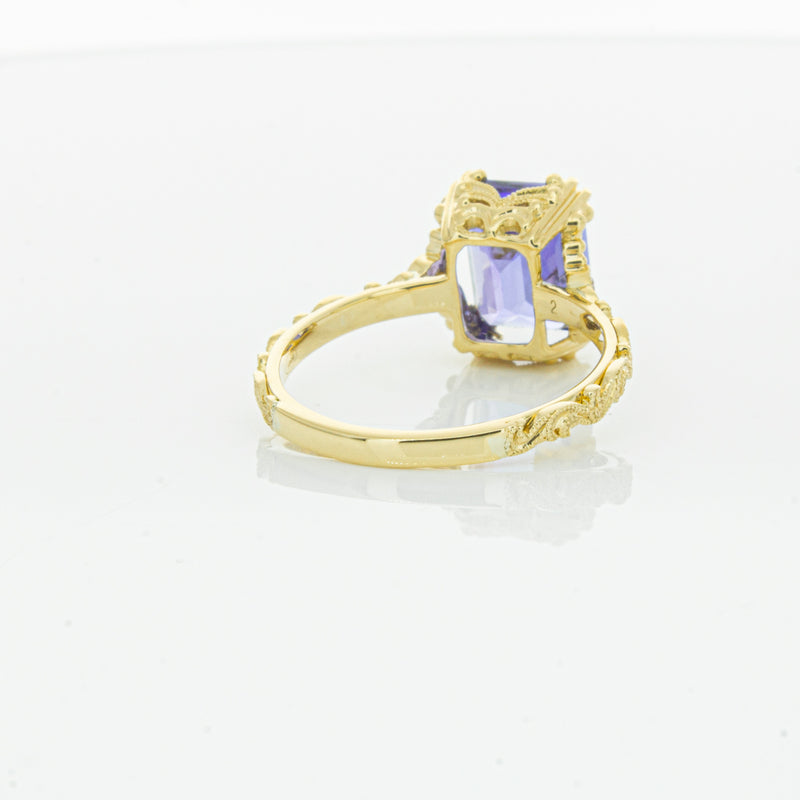 18ct Yellow Gold Tanzanite & Diamond Romanov Ring-Ring-Walker & Hall