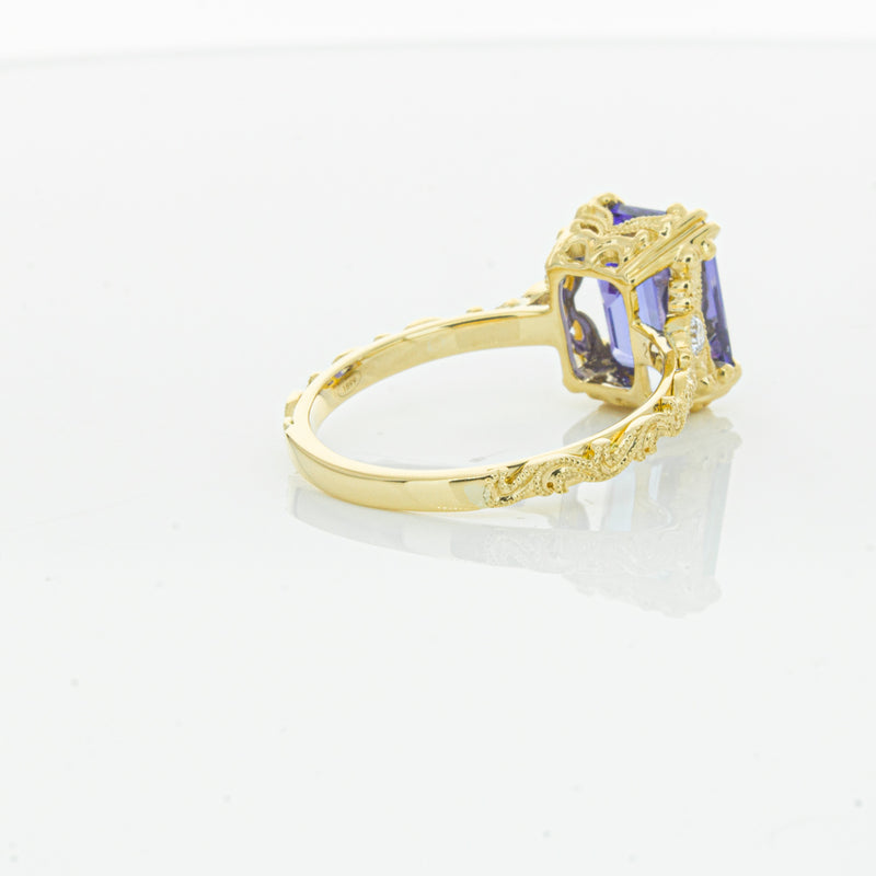 18ct Yellow Gold Tanzanite & Diamond Romanov Ring-Ring-Walker & Hall