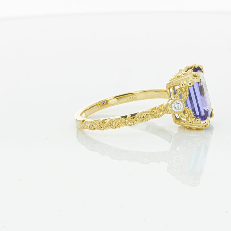 18ct Yellow Gold Tanzanite & Diamond Romanov Ring-Ring-Walker & Hall