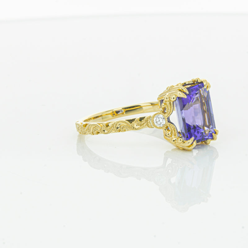18ct Yellow Gold Tanzanite & Diamond Romanov Ring-Ring-Walker & Hall