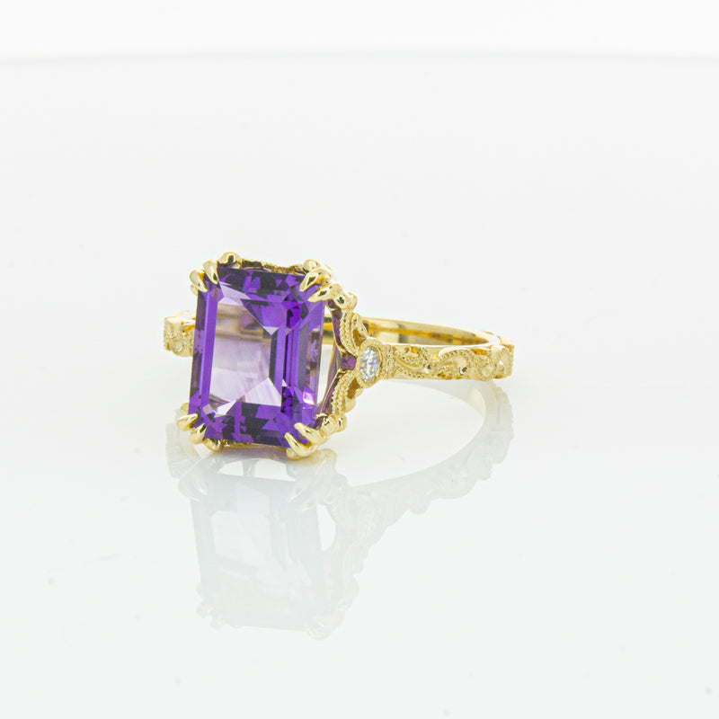18ct Yellow Gold Amethyst & Diamond Romanov Ring-Ring-Walker & Hall