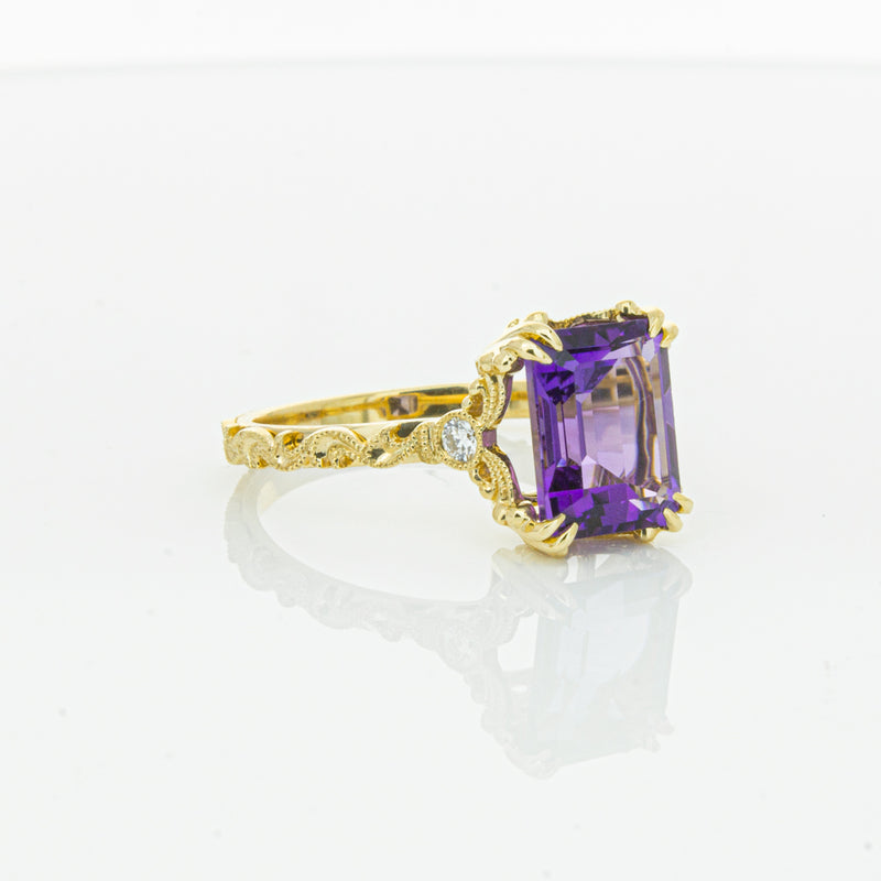 18ct Yellow Gold Amethyst & Diamond Romanov Ring-Ring-Walker & Hall