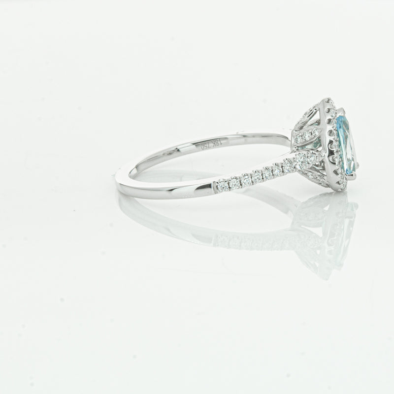 18ct White Gold .60ct Aquamarine & Diamond Mini Sierra Ring-Ring-Walker & Hall