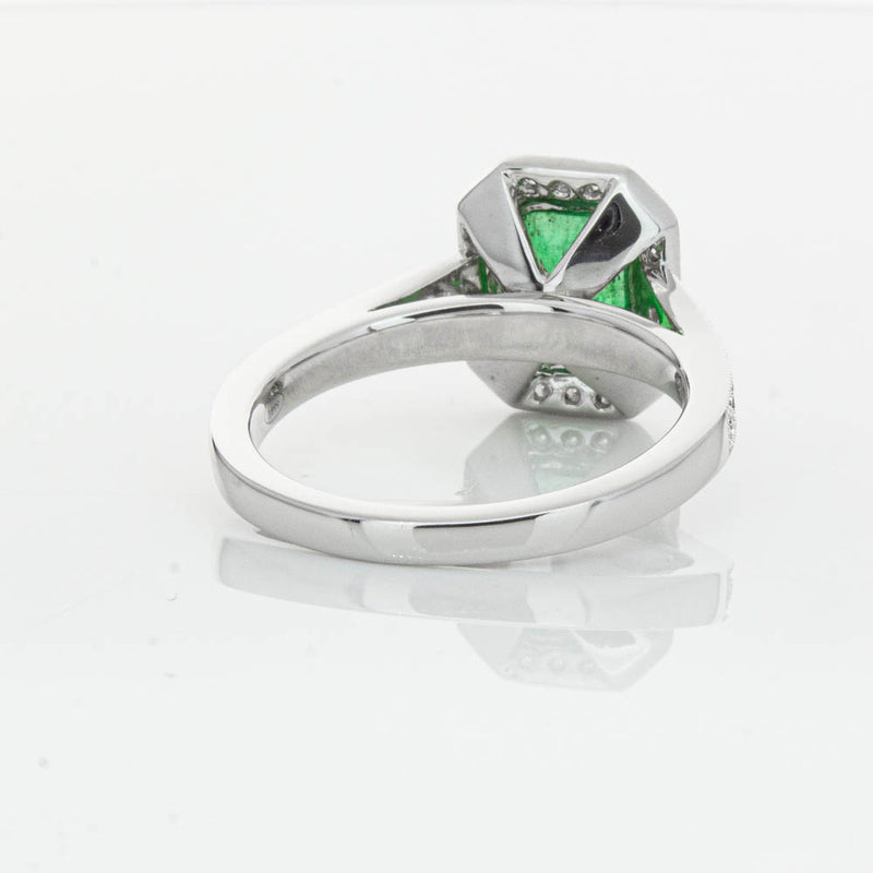 18ct White Gold Emerald & Diamond Ring-Ring-Walker & Hall