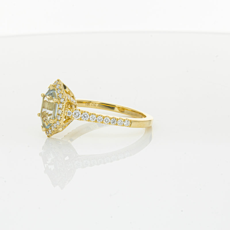 18ct Yellow Gold Aquamarine & Diamond Mini Sierra Ring-Ring-Walker & Hall