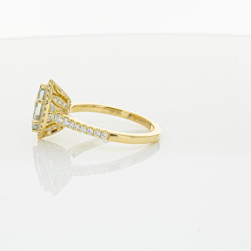 18ct Yellow Gold Aquamarine & Diamond Mini Sierra Ring-Ring-Walker & Hall