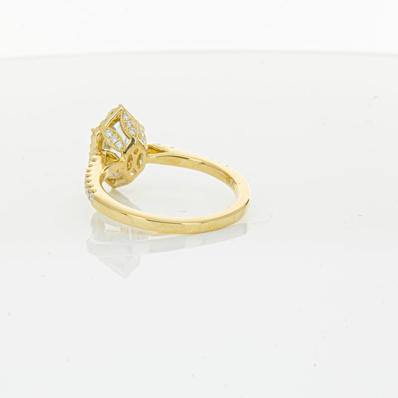 18ct Yellow Gold Aquamarine & Diamond Mini Sierra Ring-Ring-Walker & Hall