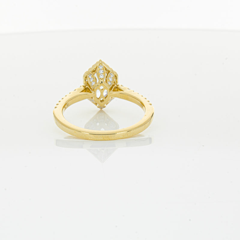 18ct Yellow Gold Aquamarine & Diamond Mini Sierra Ring-Ring-Walker & Hall