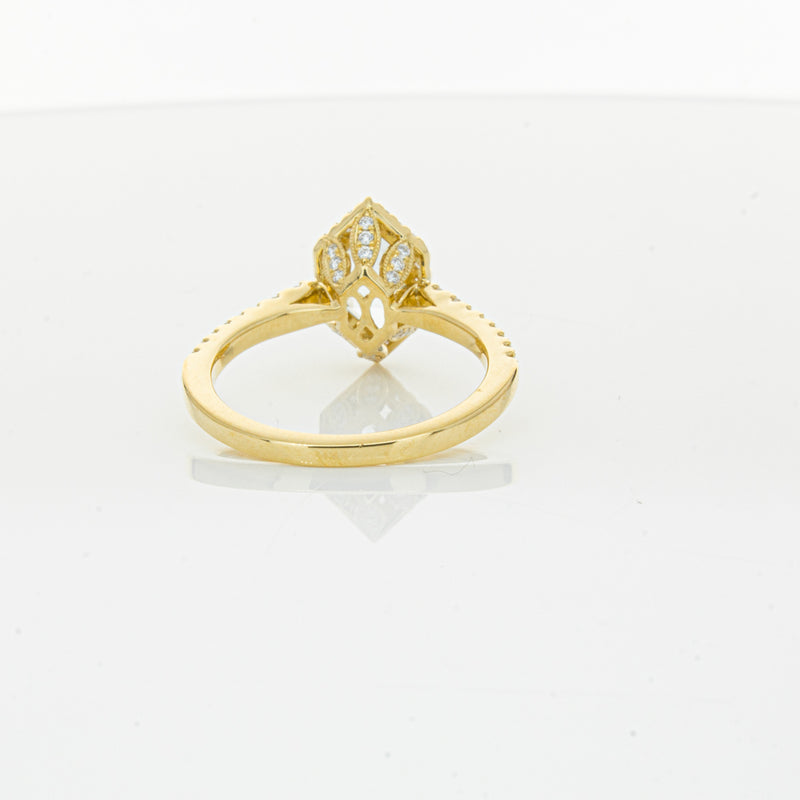 18ct Yellow Gold Aquamarine & Diamond Mini Sierra Ring-Ring-Walker & Hall