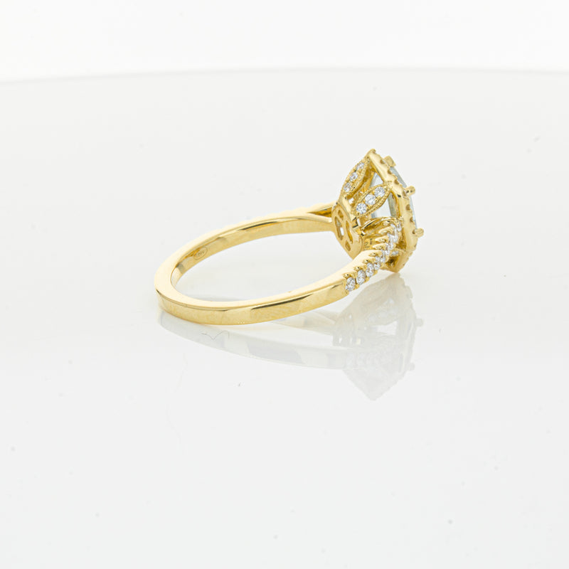 18ct Yellow Gold Aquamarine & Diamond Mini Sierra Ring-Ring-Walker & Hall