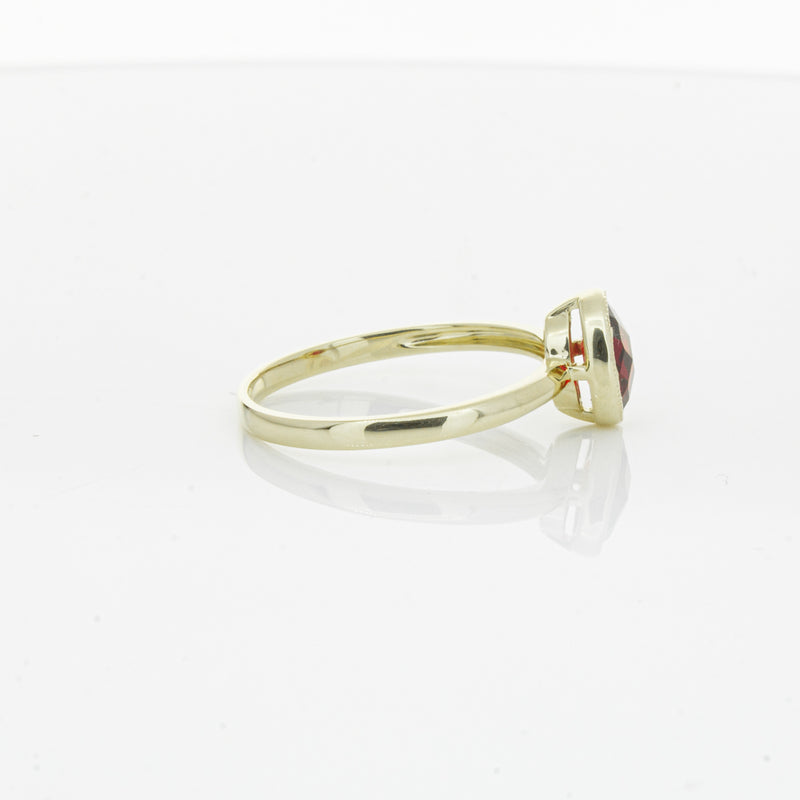 9ct Yellow Gold Garnet Saffron Ring-Ring-Walker & Hall