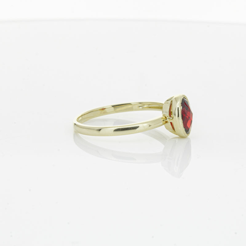 9ct Yellow Gold Garnet Saffron Ring-Ring-Walker & Hall