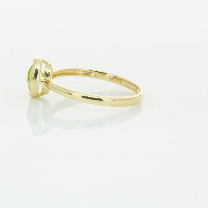 9ct Yellow Gold Peridot Lemongrass Ring-Ring-Walker & Hall