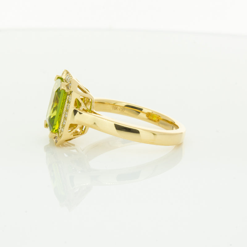 18ct Yellow Gold Peridot & Diamond Empire Ring-Ring-Walker & Hall