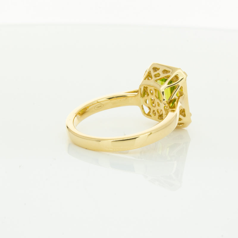 18ct Yellow Gold Peridot & Diamond Empire Ring-Ring-Walker & Hall