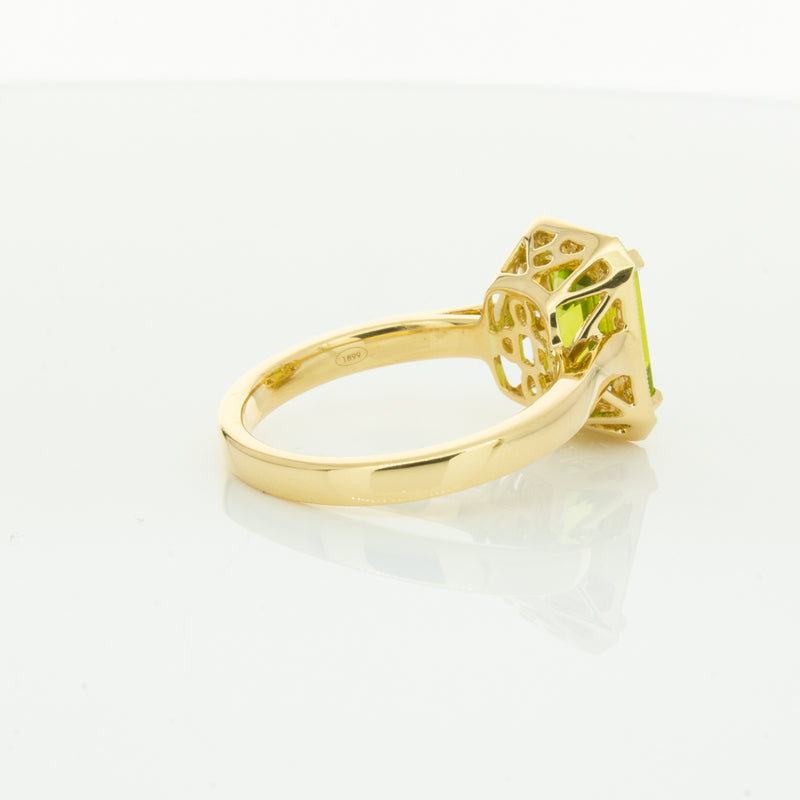 18ct Yellow Gold Peridot & Diamond Empire Ring-Ring-Walker & Hall