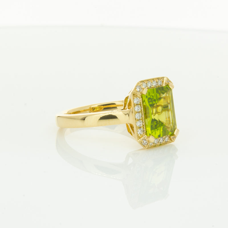 18ct Yellow Gold Peridot & Diamond Empire Ring-Ring-Walker & Hall