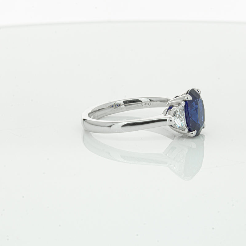 18ct White Gold Sapphire & Diamond Ring-Ring-Walker & Hall
