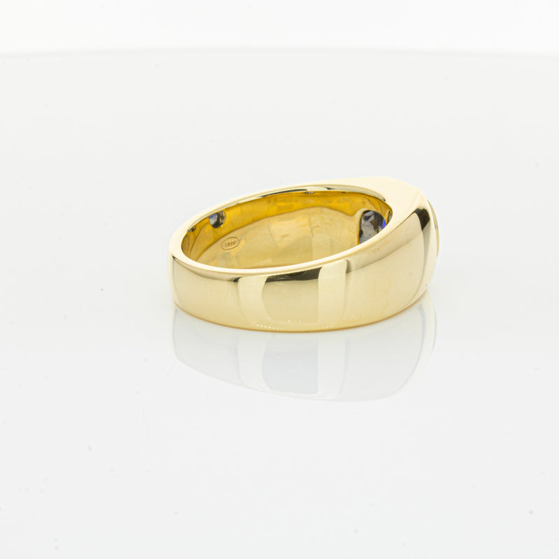 18ct Yellow Gold 1.32ct Sapphire Ring-Ring-Walker & Hall