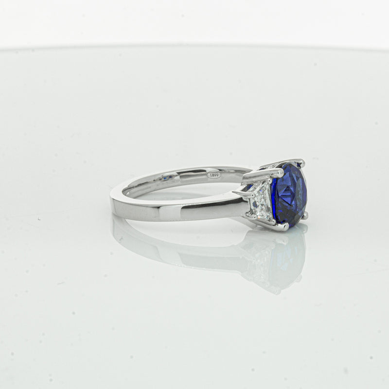 18ct White Gold Sapphire & Diamond Ring-Ring-Walker & Hall