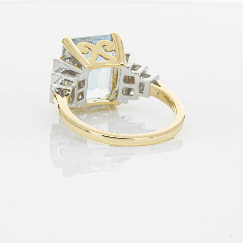 18ct Yellow Gold 4.78ct Aquamarine & Diamond Maya Ring-Ring-Walker & Hall